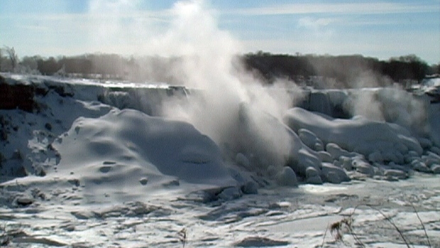 Niagara Falls freezes over