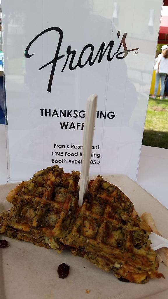 CNE foods: Thanksgiving waffles (Twitter/@momwhoru