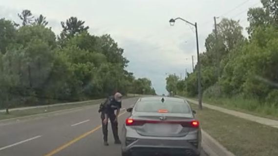 Video Captures Police Speaking To Alleged Drunk Driver Who Has Child In ...