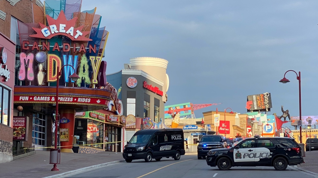Multiple people are injured following a shooting on Clifton Hill in Niagara Falls, police say. (Courtesy: Mike Nguyen)