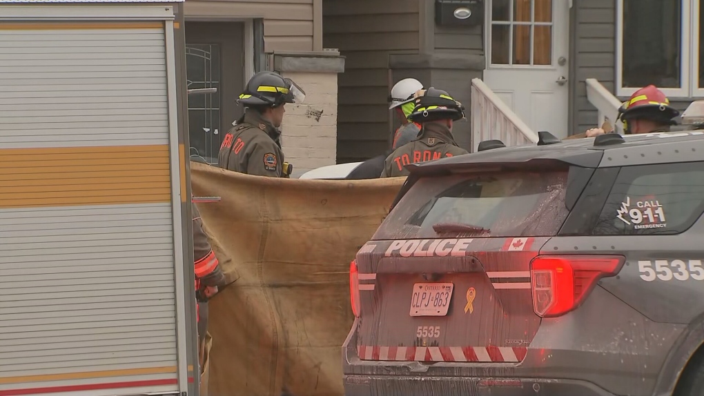 House fire in Leslieville leaves 1 dead