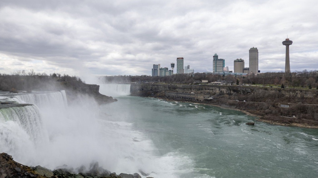 Ontario to spend 1B to refurbish Niagara electricity generating