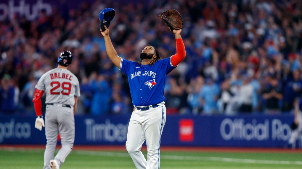 Blue Jays drop game, series to Mariners on Canada Day