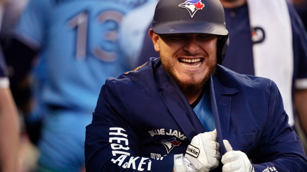 Baby Kirk arrives for Blue Jays catcher and his wife