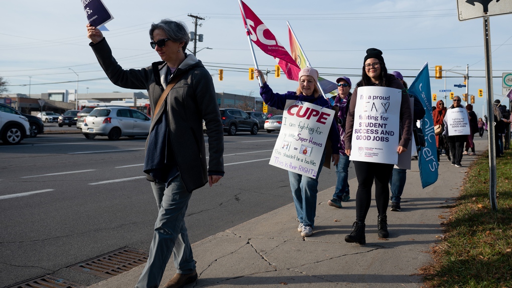 Ontario education workers walk of the job on Friday, despite facing hefty fines imposed by the Ontario government's new Bill 28.