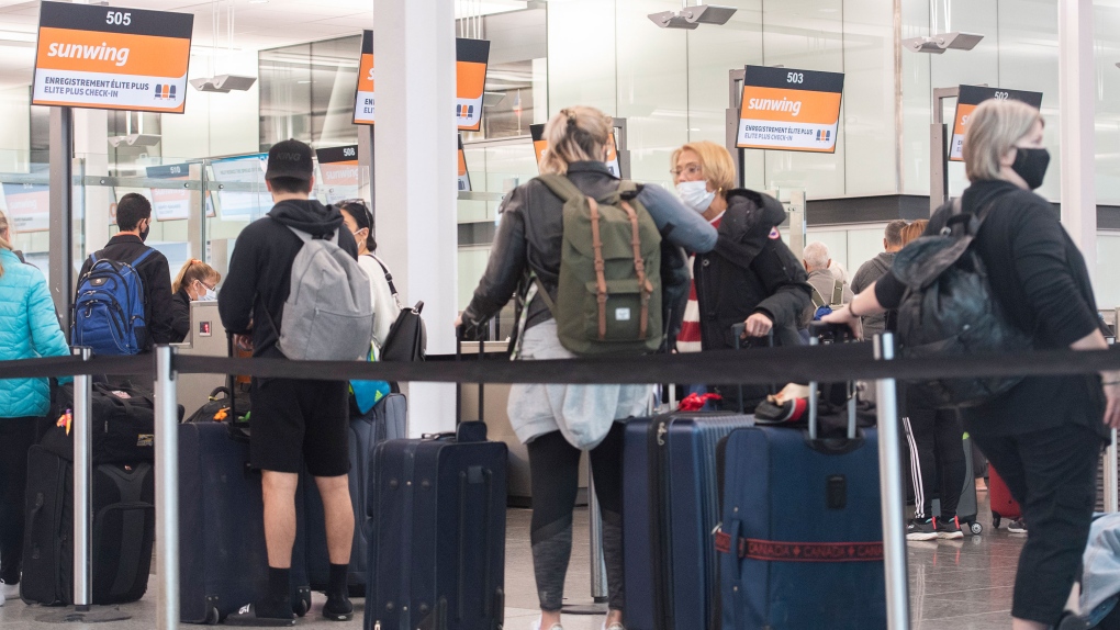 Pearson airport flooded by complaints of lost baggage