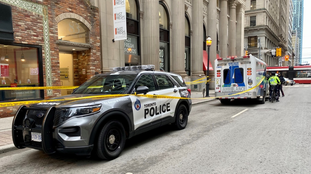 Accusation améliorée lors d'une attaque "non provoquée" à Toronto qui a fait la mort d'une femme de 89 ans