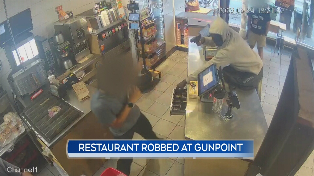 WATCH: Man attempts to rob fast-food restaurant