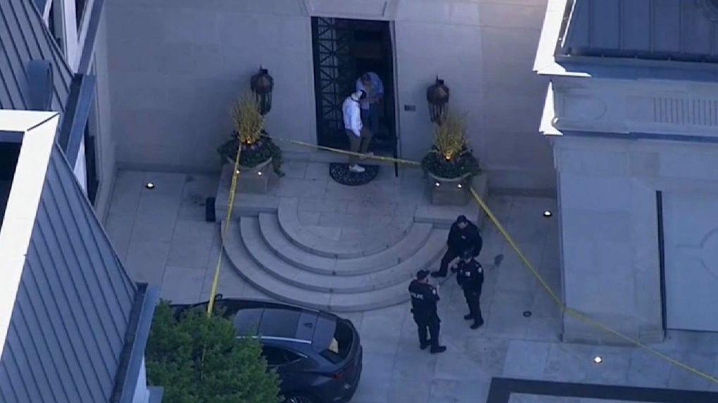 Drake's mansion a crime scene following shooting